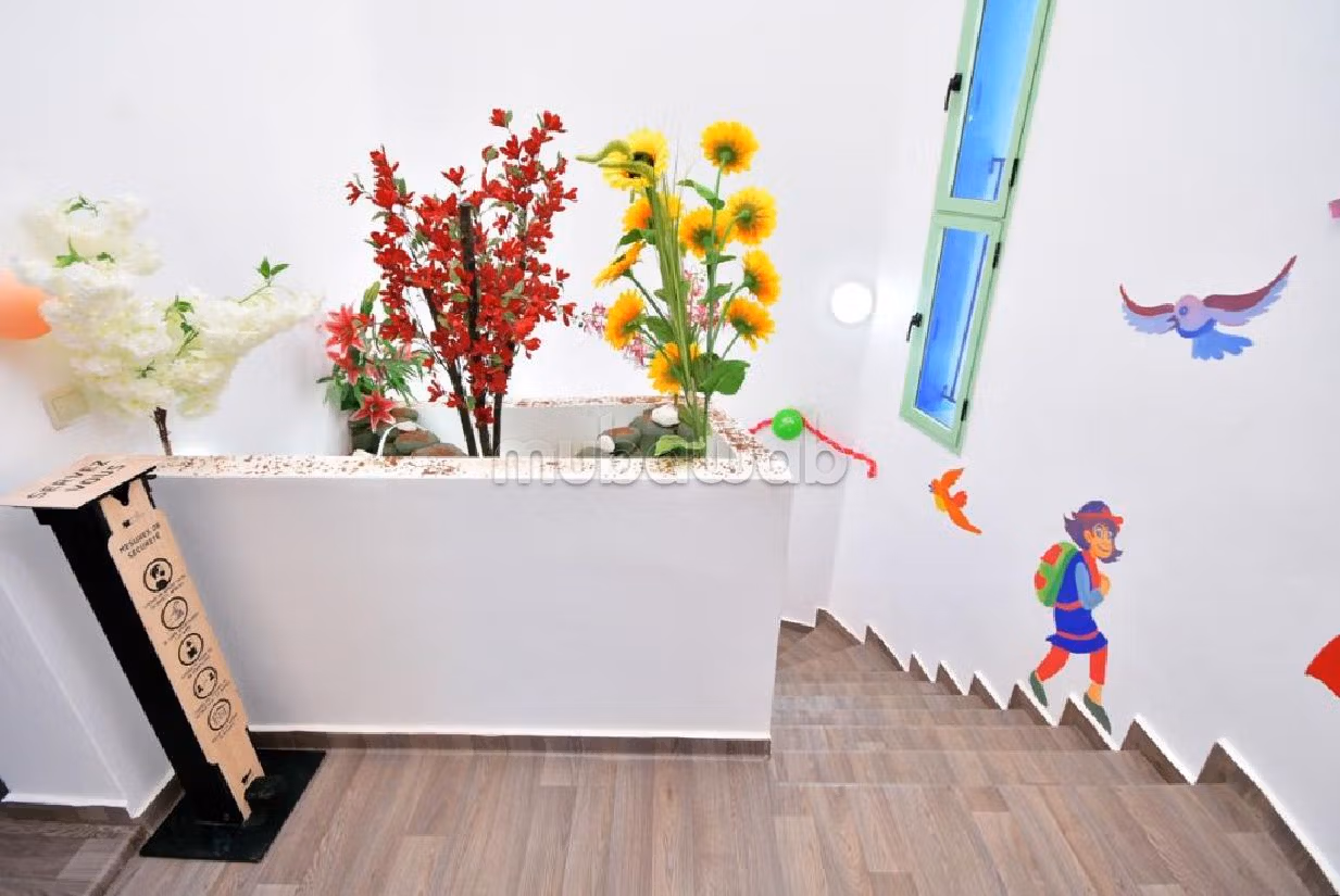 En venta: Escuela Primaria, Guardería y Jardín de Infantes