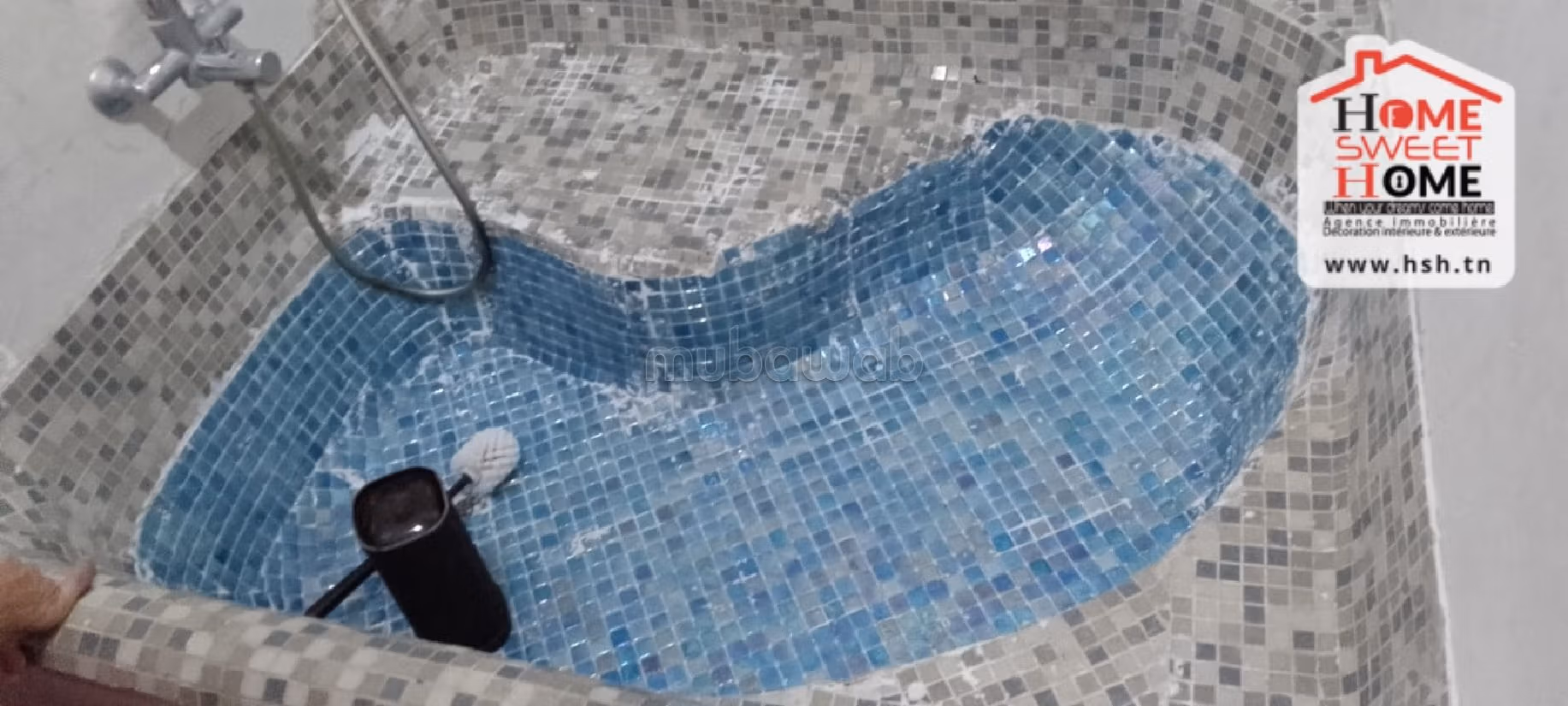 Rent an apartment in La Marsa. 4 large rooms. Cellar