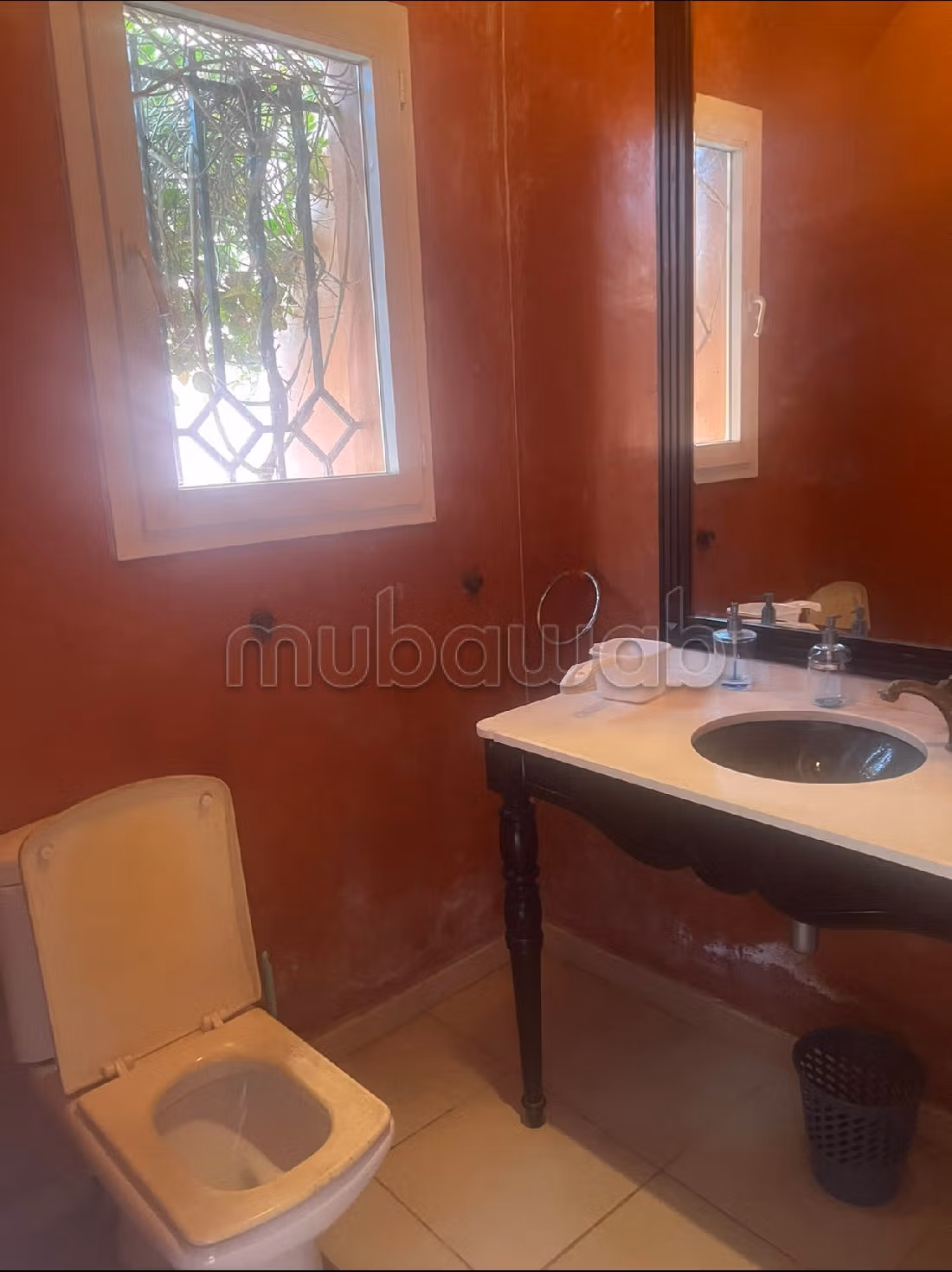 منزل ممتاز للبيع ببوزنيقة. 3 غرف ممتازة. مساحة خضراء