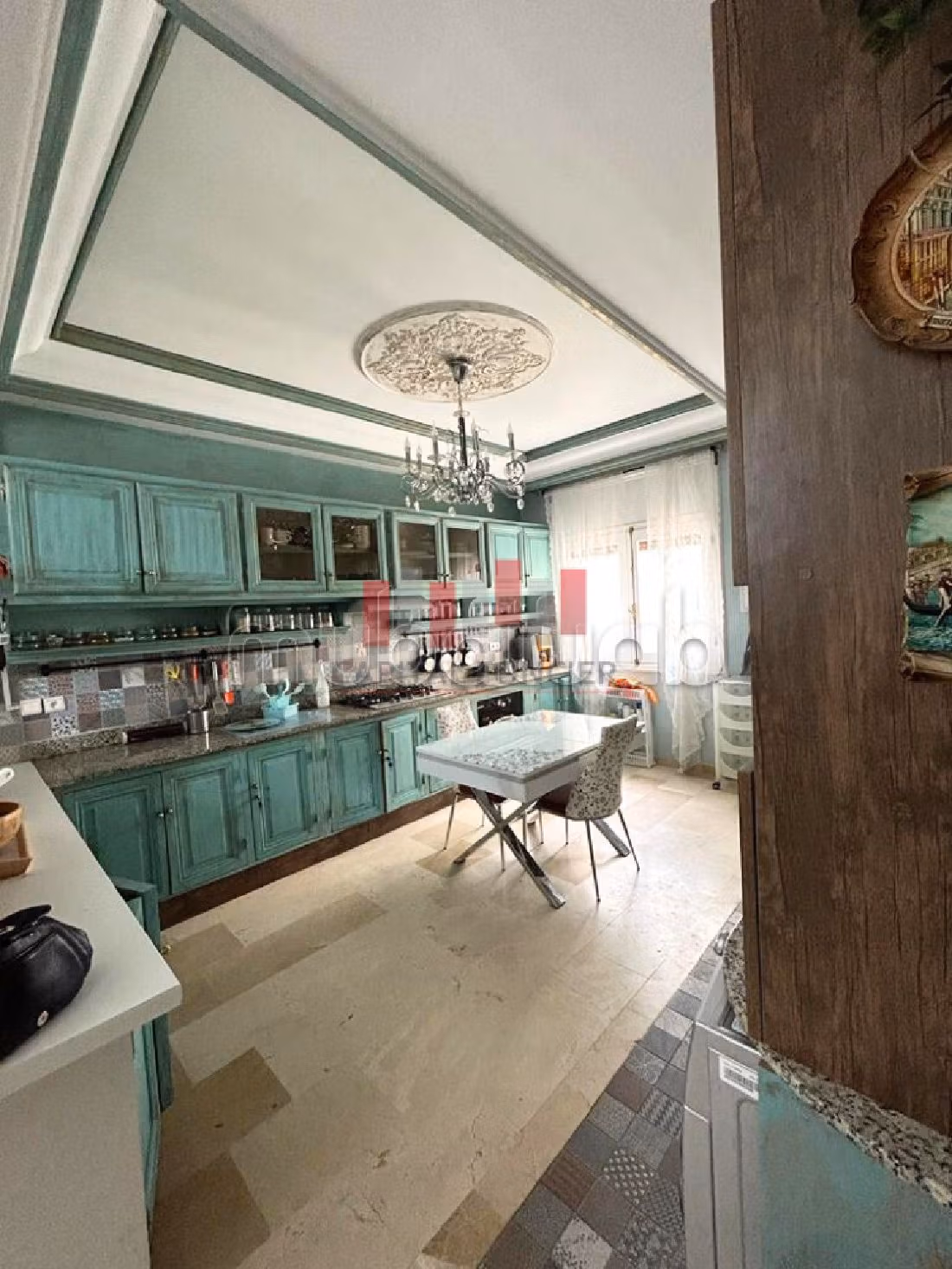 Very nice apartment for rent in Maârif. Surface area 100 m². Ample storage space