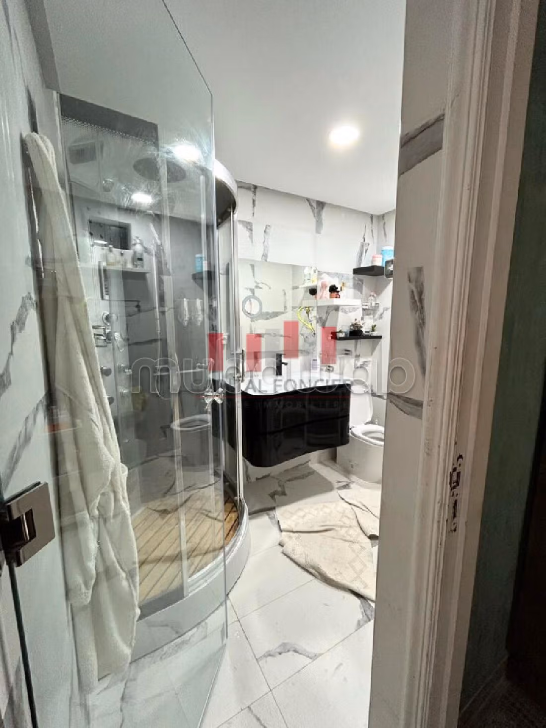 Very nice apartment for rent in Maârif. Surface area 100 m². Ample storage space