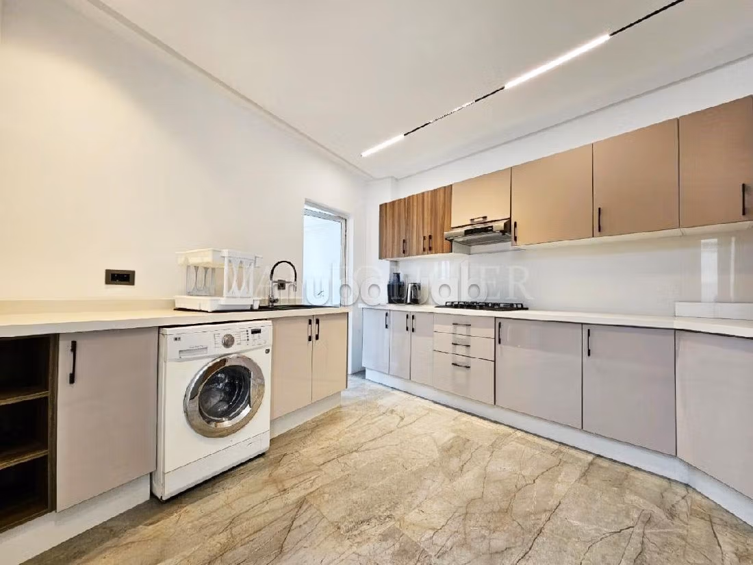 Location luxueux appartement meublé moderne 2chambres à Racine, Casablanca