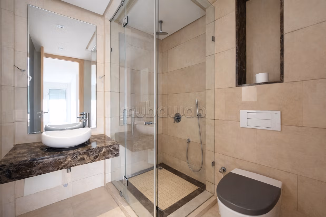Eccezionale casa di lusso in affitto a Bouskoura Ville. 4 camere da letto. Piscina. 