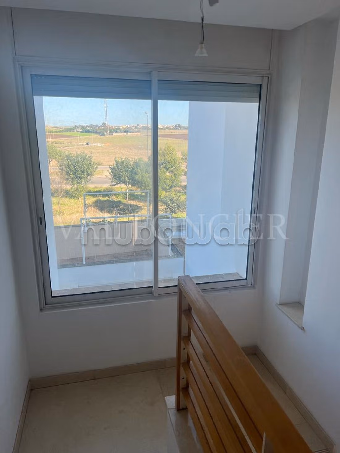 Magnificent villa for rent in Bouskoura Ville. 4 lovely rooms. Large swimming pool. 