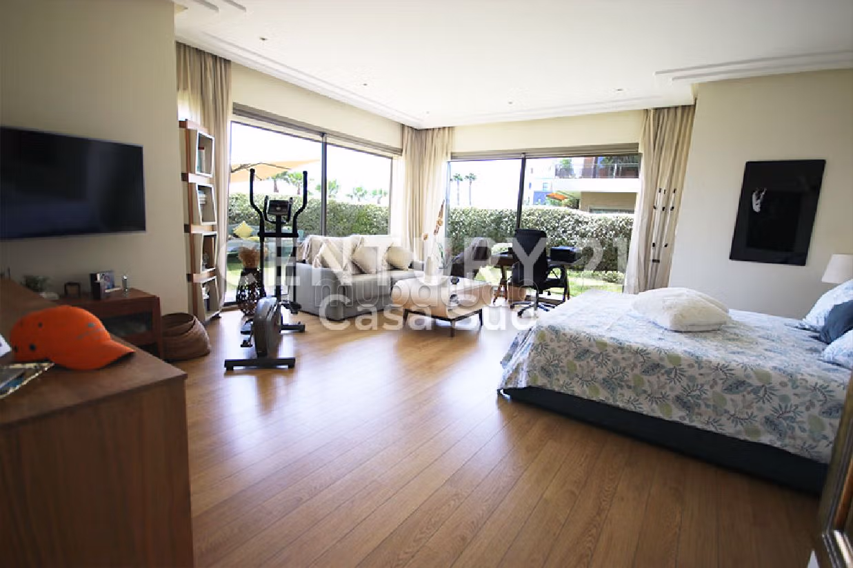 Apartment for sale in Ville Verte. 3 beautiful rooms. Fully furnished