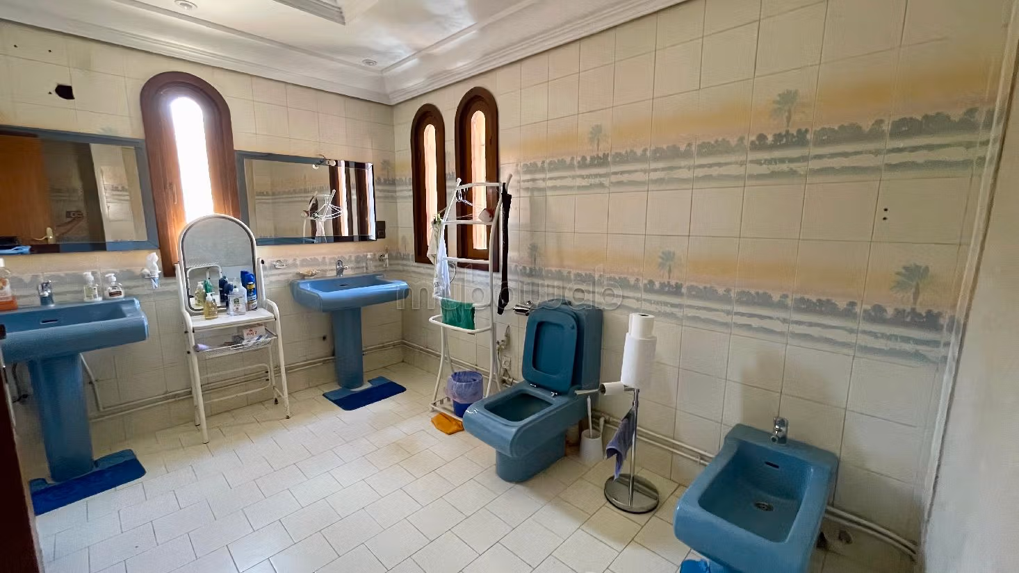 Villa's en luxe woningen kopen in Samlalia. Totale oppervlakte 400 m². Garage en mooi terras