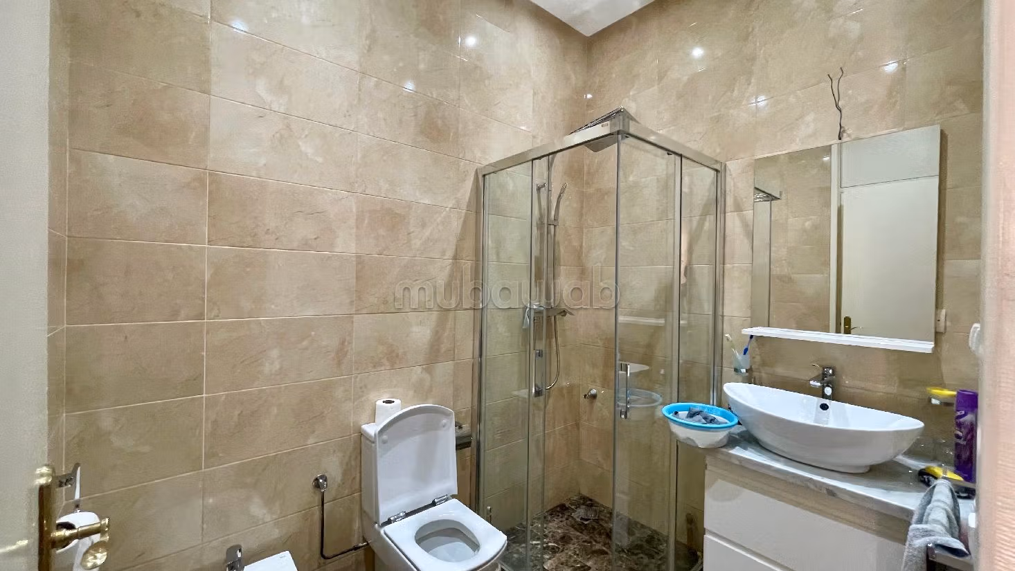 Villa's en luxe woningen kopen in Samlalia. Totale oppervlakte 400 m². Garage en mooi terras