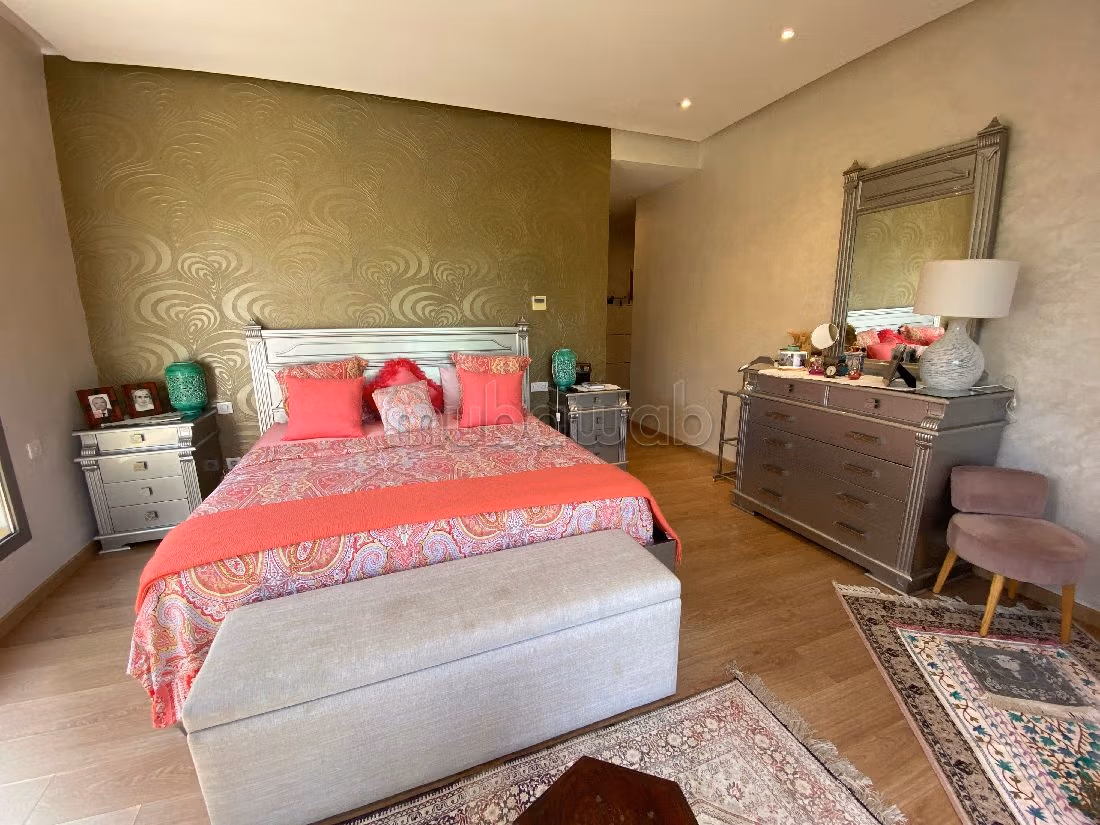 منزل رائع للكراء ب فيكتوريا. 6 قطع رائعة. شرفة جميلة وحديقة.