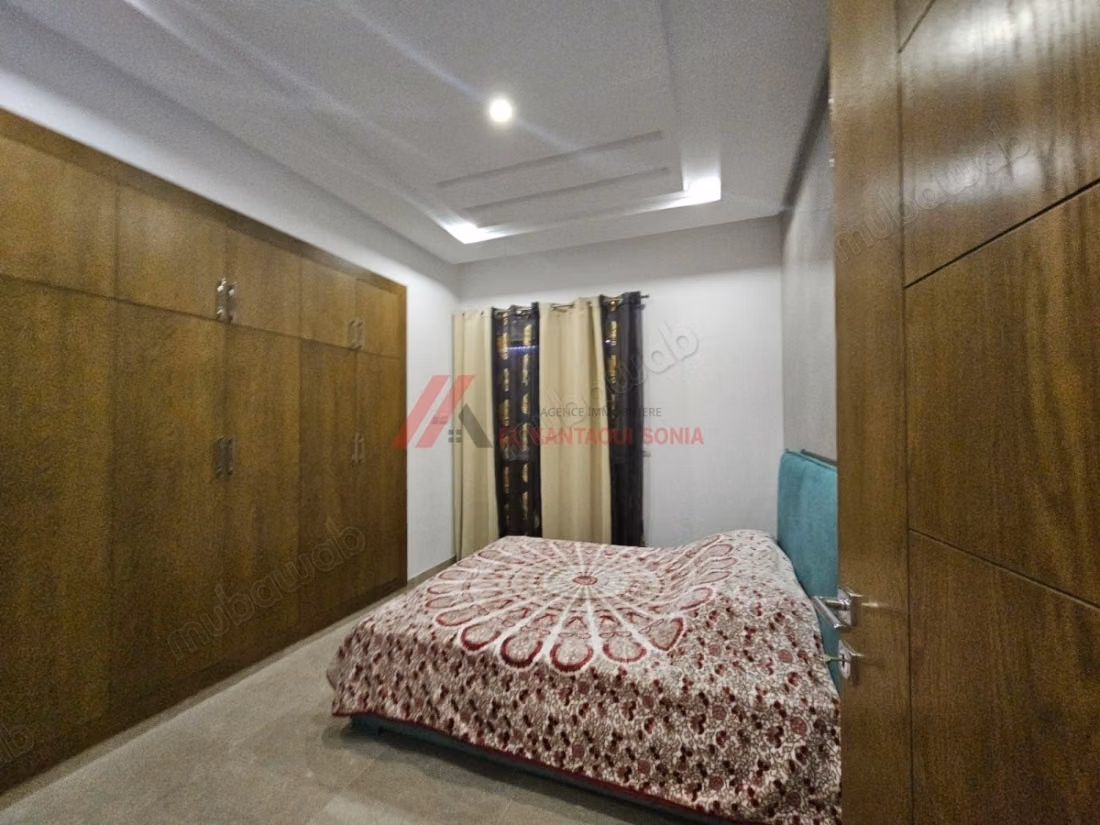 For rent penthouse with pool in Sahloul 4