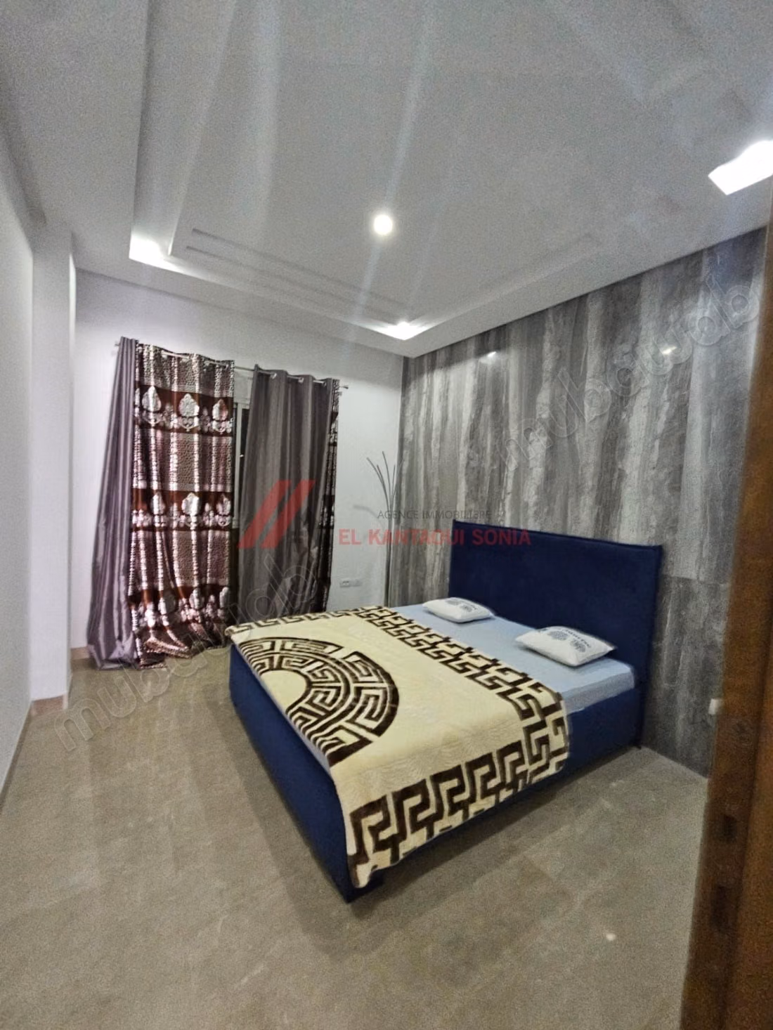 For rent penthouse with pool in Sahloul 4