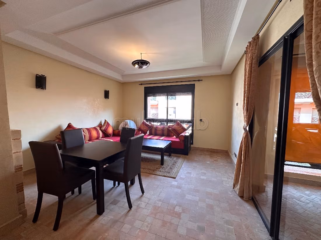 Magnífico piso en alquiler en Ennakhil (Palmeraie). 3 habitaciones confortables. está amueblado con buen gusto. 