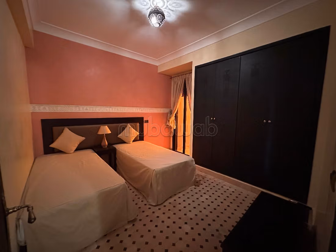 Magnífico piso en alquiler en Ennakhil (Palmeraie). 3 habitaciones confortables. está amueblado con buen gusto. 