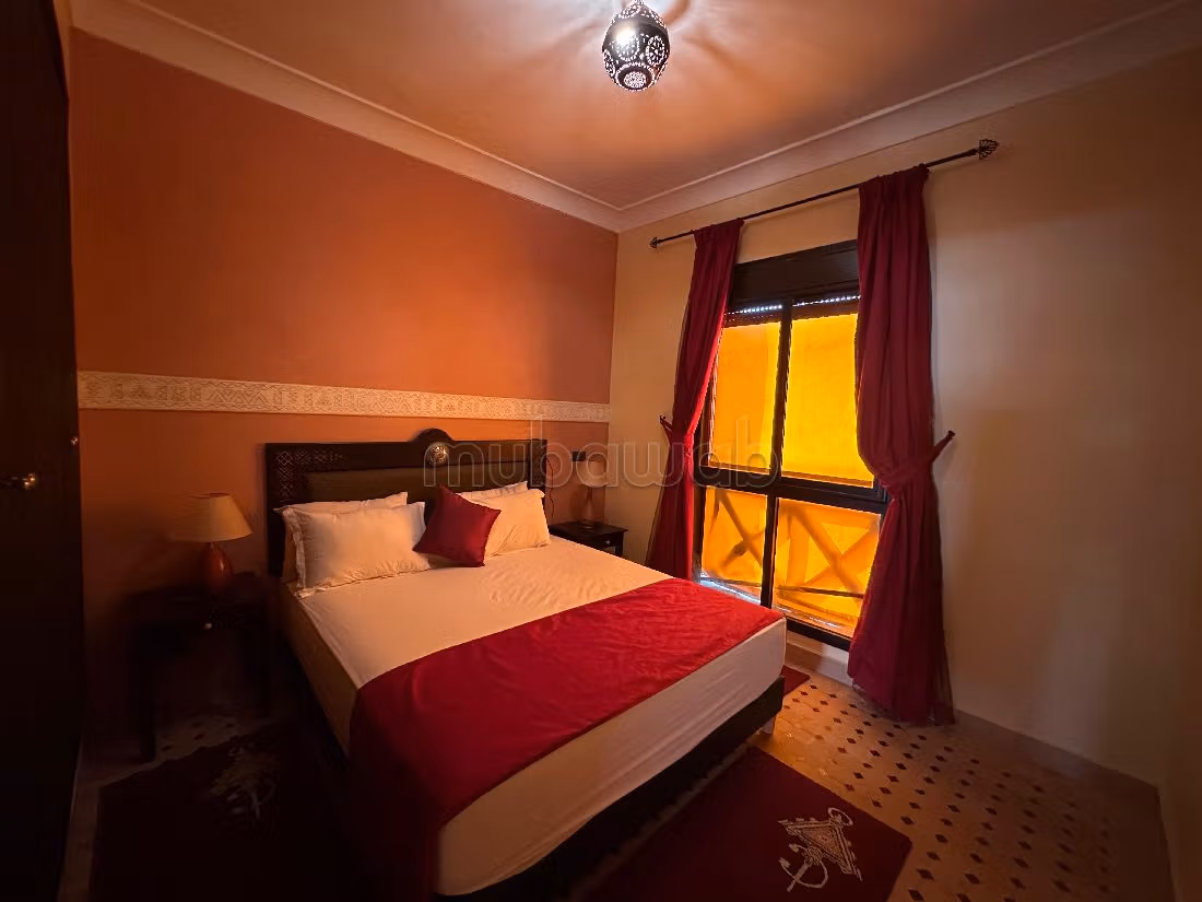 Magnífico piso en alquiler en Ennakhil (Palmeraie). 3 habitaciones confortables. está amueblado con buen gusto. 