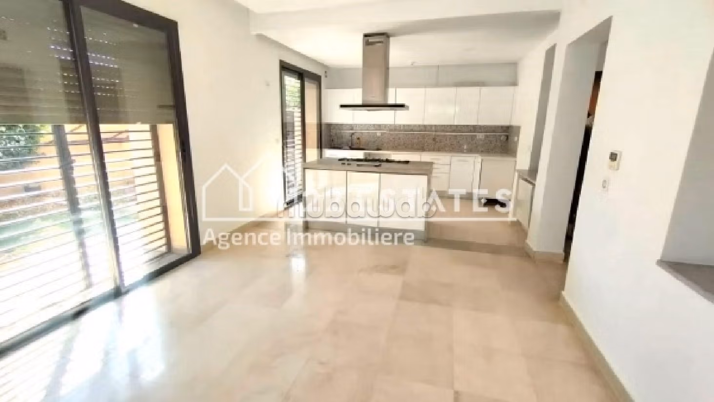 Duplex S3 avec piscine à la Marsa