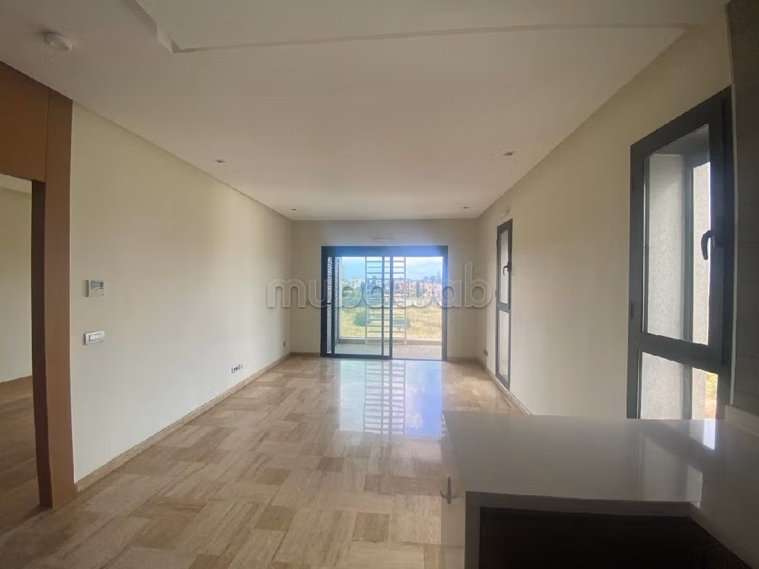 Magnífico piso en alquiler en Casablanca Finance City. 2 habitaciones grandes. Ascensor y garaje. 