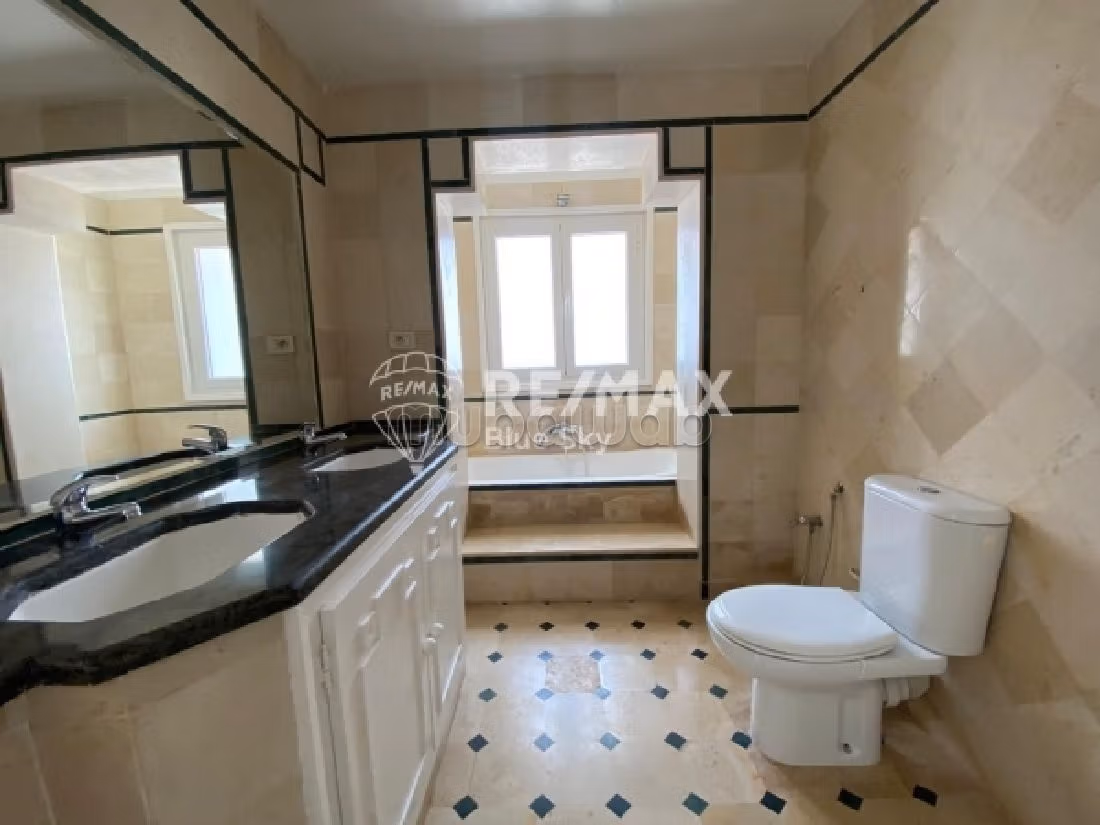 Villa à louer Marsa Ennassim
