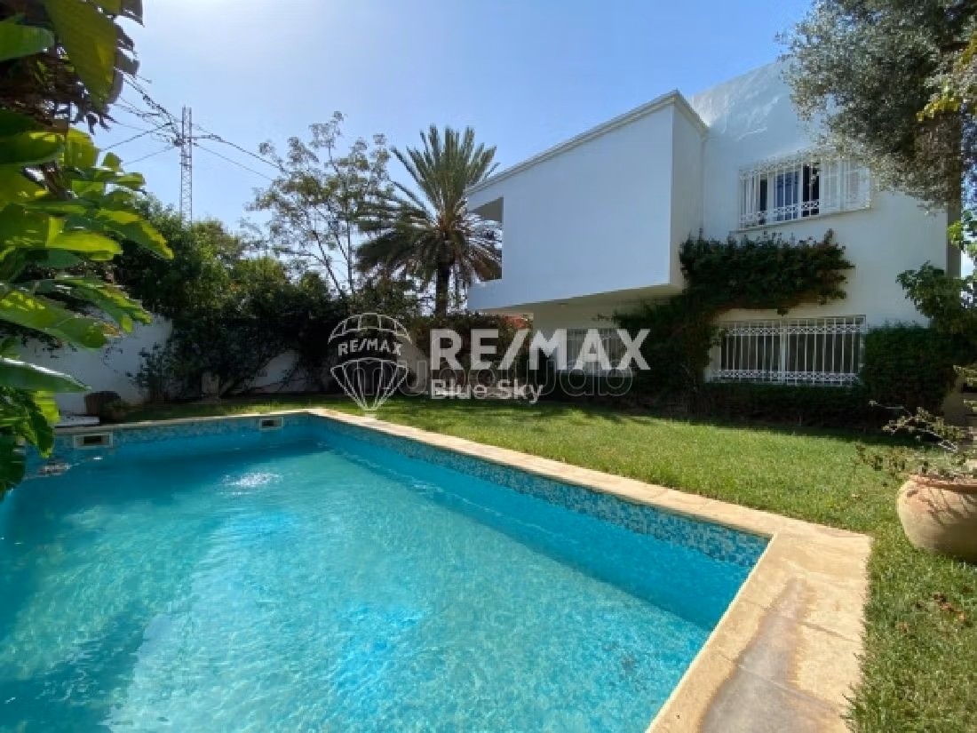 Villa à louer Marsa Ennassim