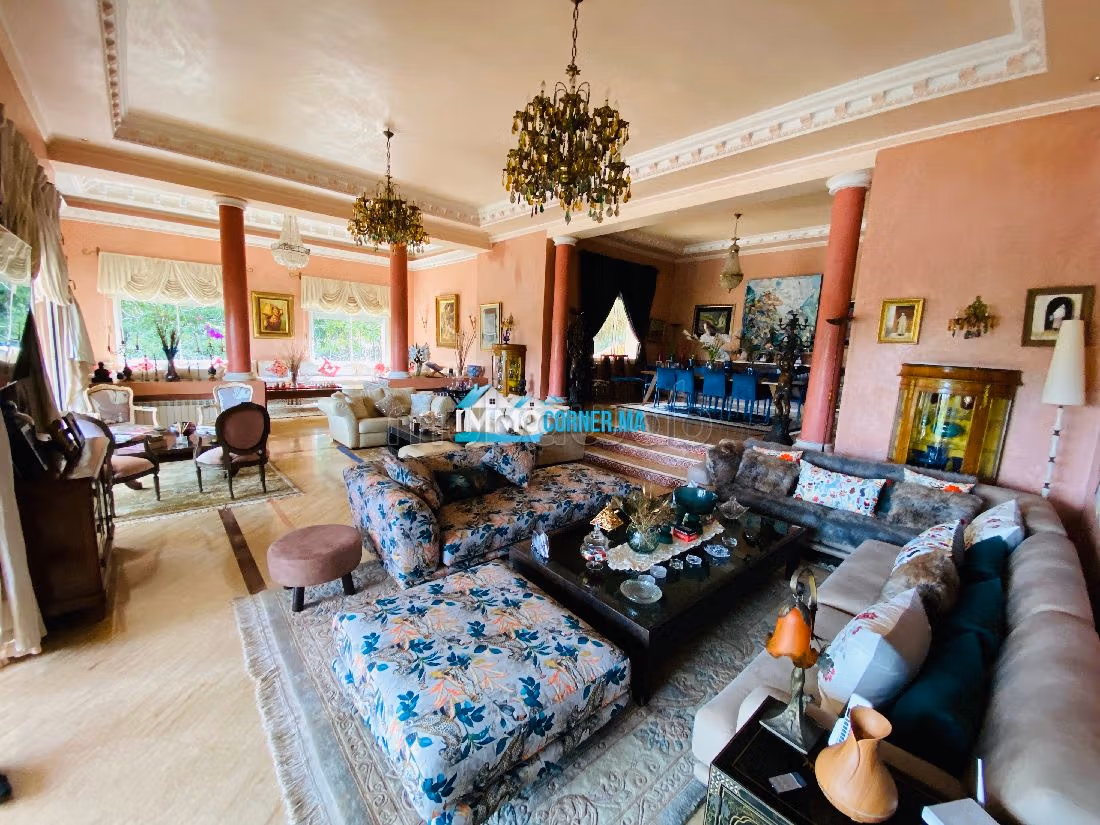 منزل رائع للكراء ب الجبل الكبير. 9 قطع كبيرة. مفروشة.