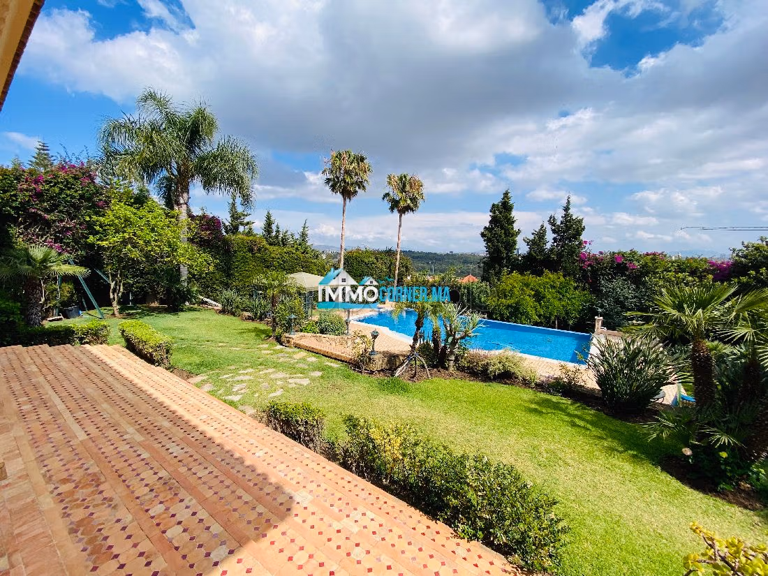 منزل رائع للكراء ب الجبل الكبير. 9 قطع كبيرة. مفروشة.