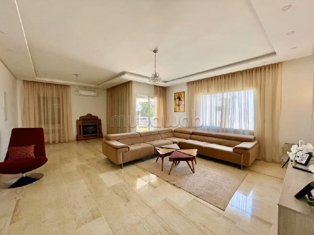 Meravigliosa villa in affitto a La Marsa. Superficie totale 300 m². arredato. 