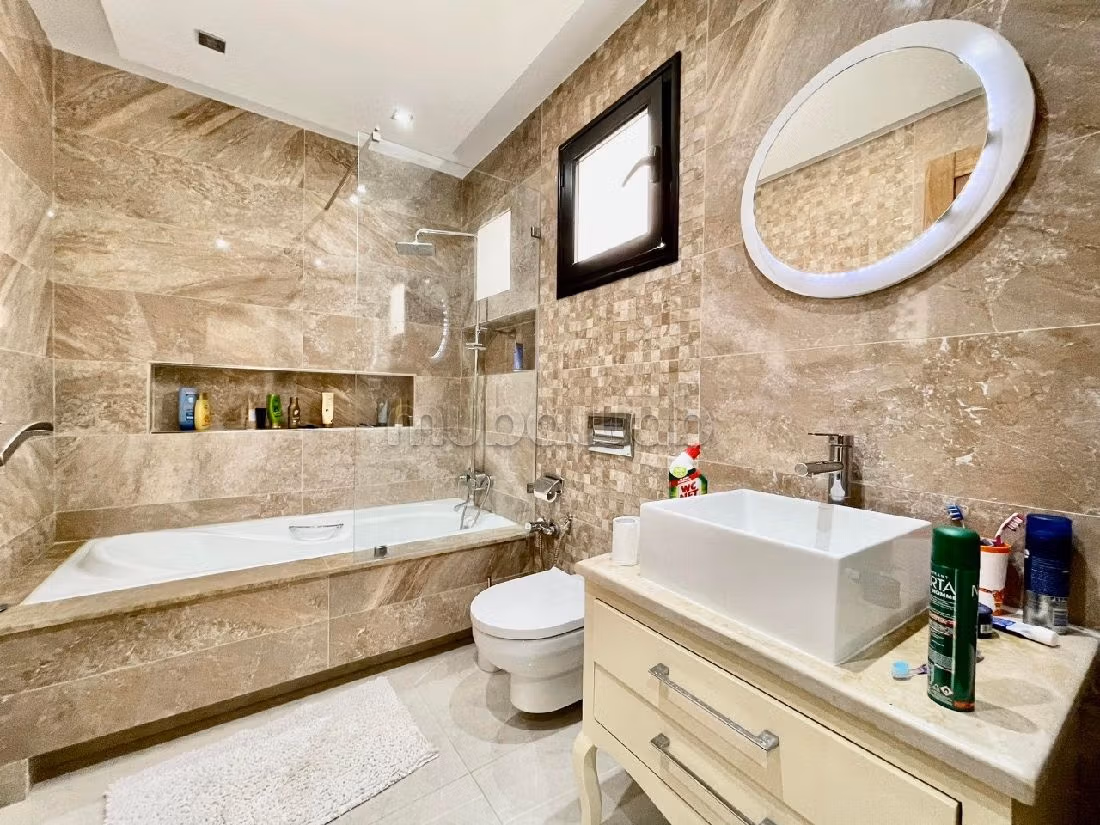 Meravigliosa villa in affitto a La Marsa. Superficie totale 300 m². arredato. 