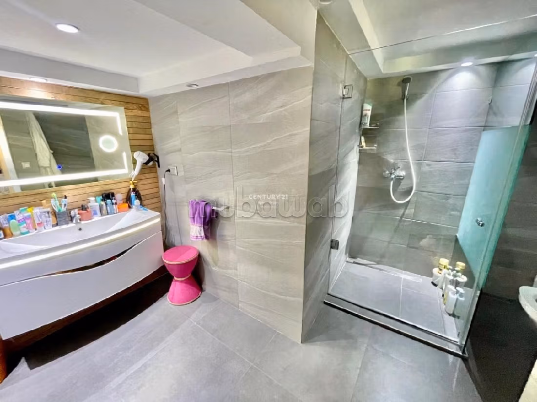 Magnifique duplex en bord de mer