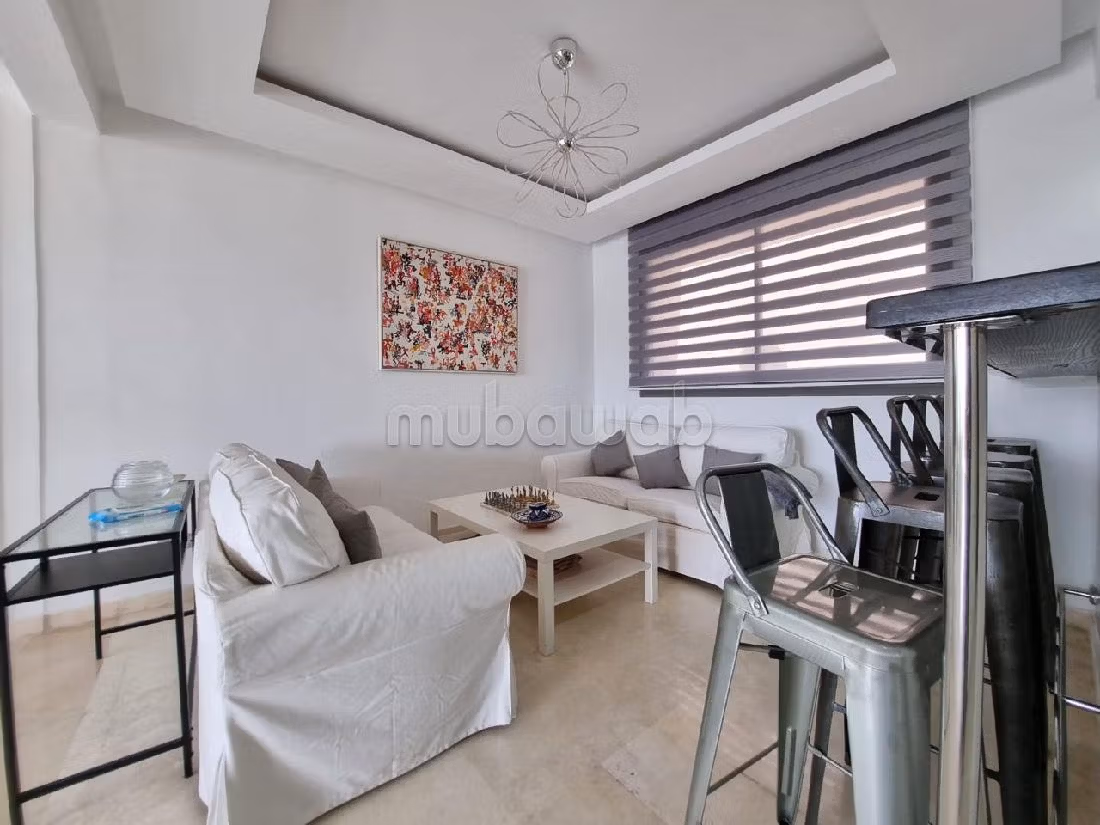 Superbe appartement à vendre à Gauthier. Surface totale 180 m². Double vitrage et chauffage central