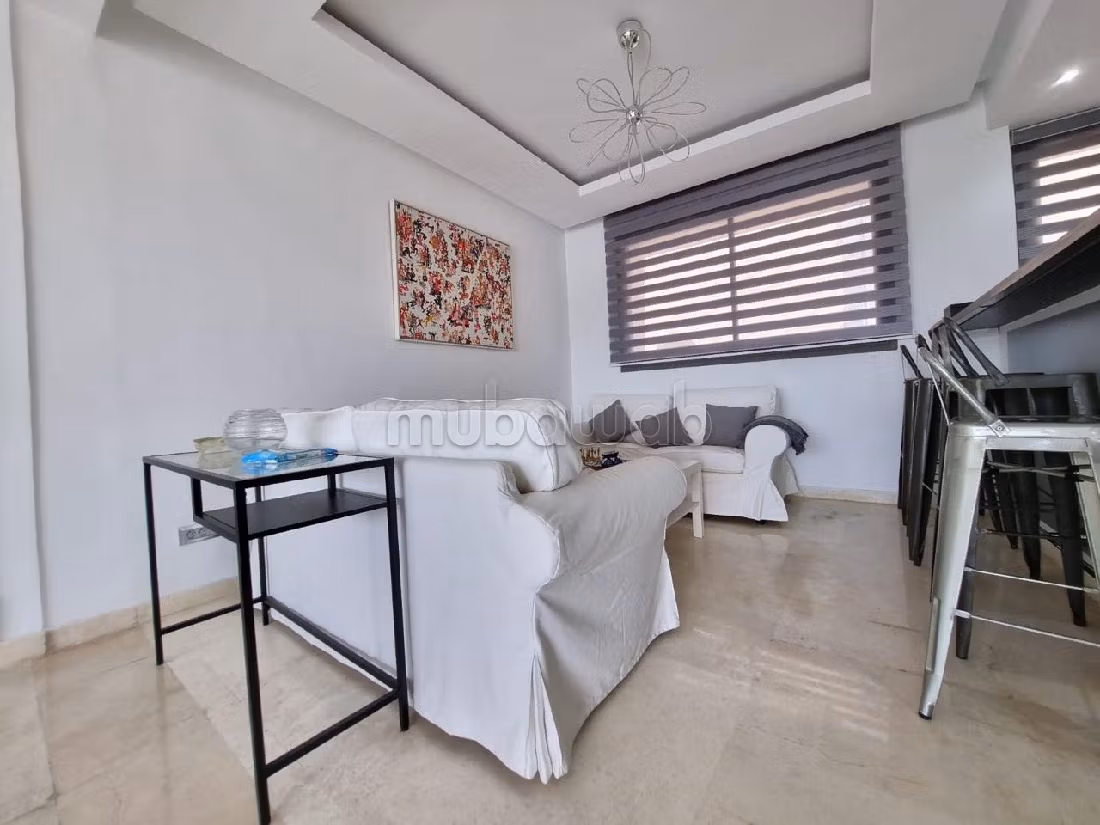 Superbe appartement à vendre à Gauthier. Surface totale 180 m². Double vitrage et chauffage central