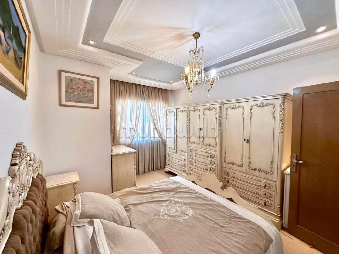 A louer un luxueux s2 meublé, vue sur mer