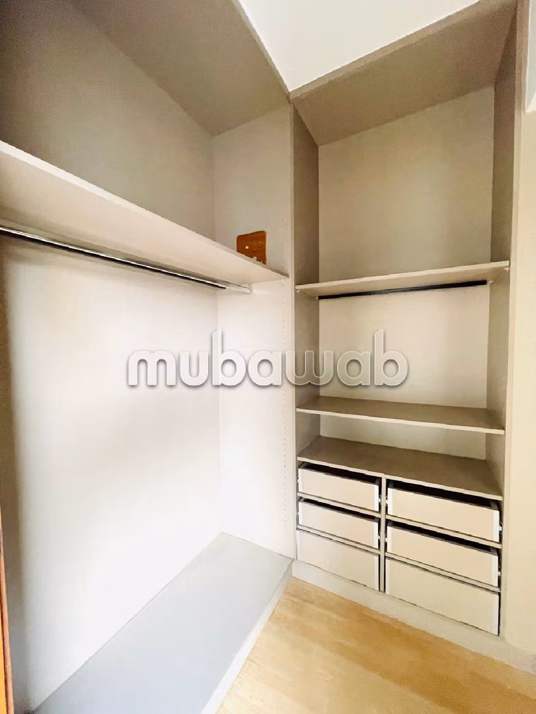 Appartement la location avec terrasse 15000dh