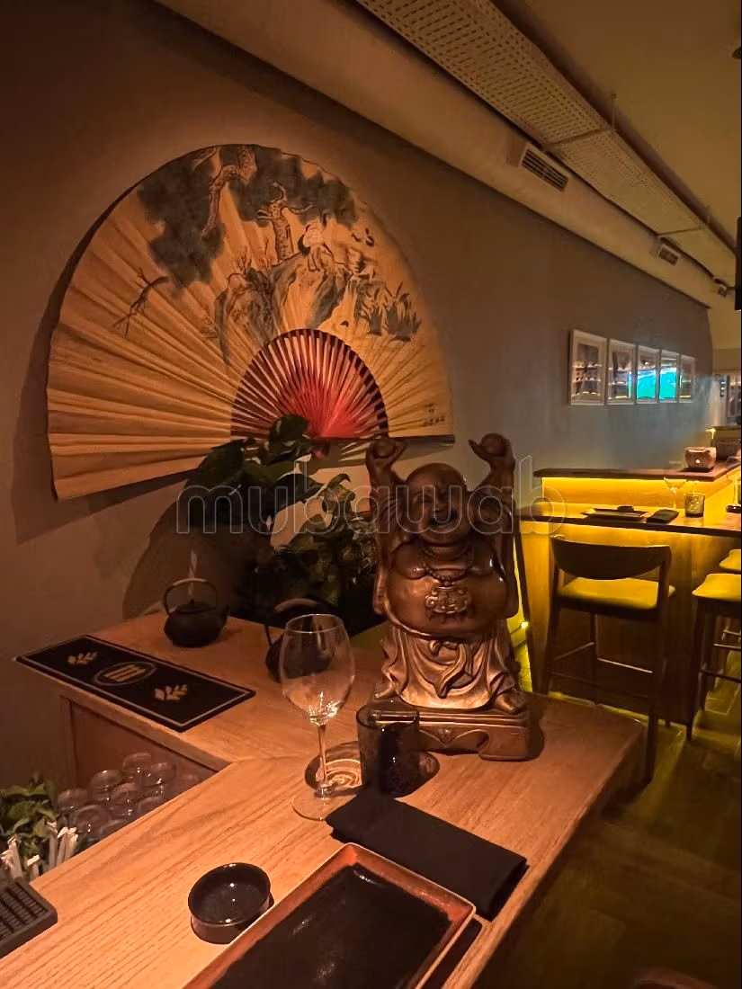 Commercieel vastgoed om te kopen in Racine. Oppervlakte 246 m². Volledig uitgeruste keuken