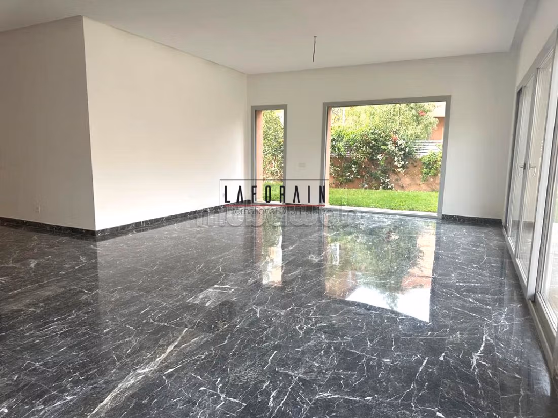 Villa d’Exception à Vendre