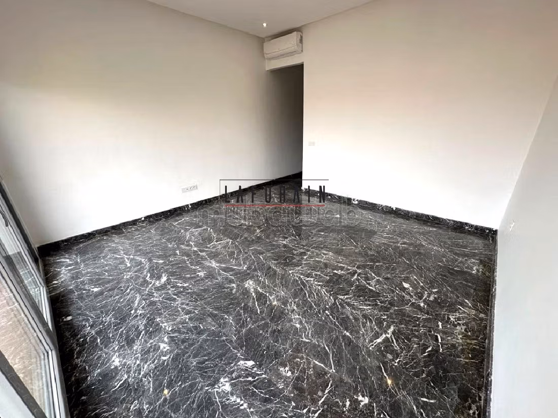 Villa d’Exception à Vendre