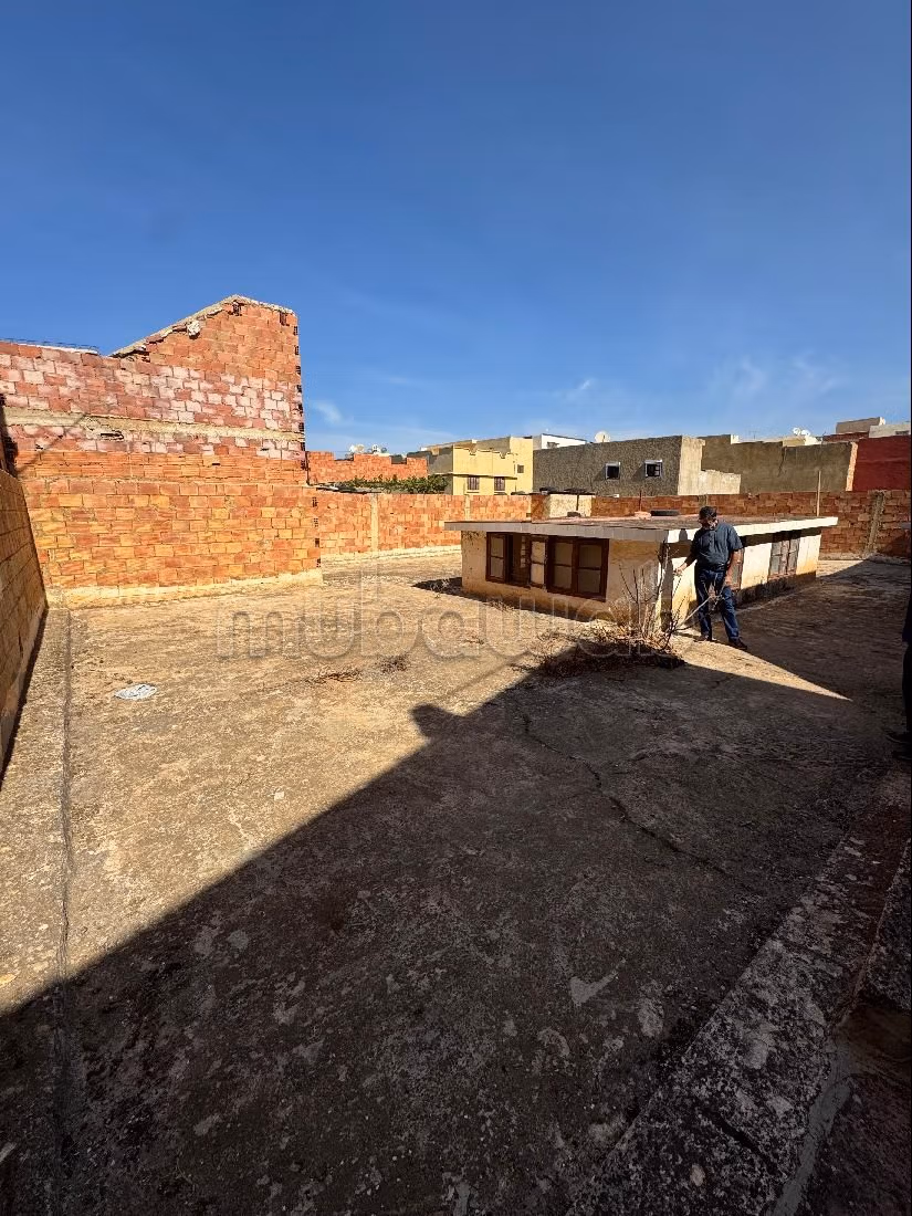 بيع منزل ب حي الزيتون. 7 قطع.