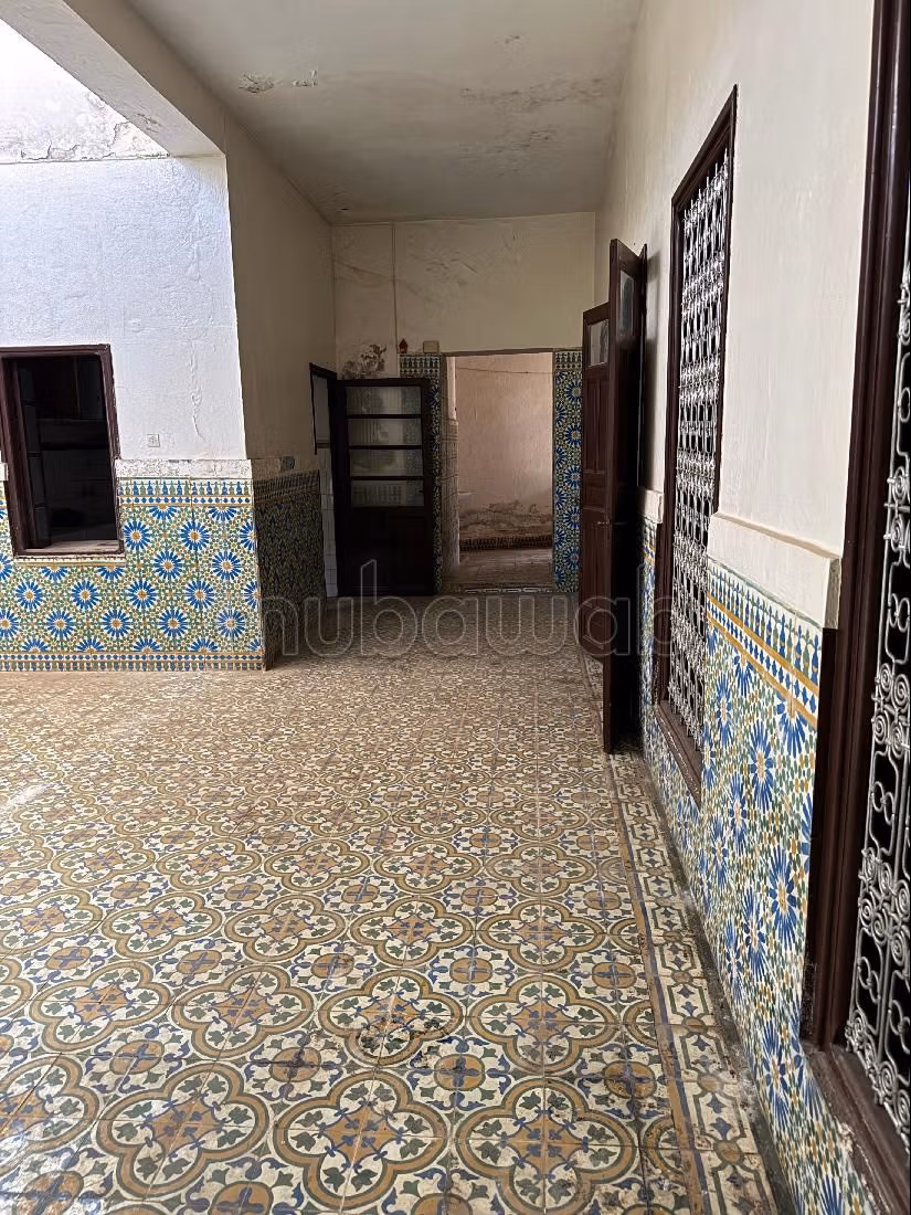 بيع منزل ب حي الزيتون. 7 قطع.