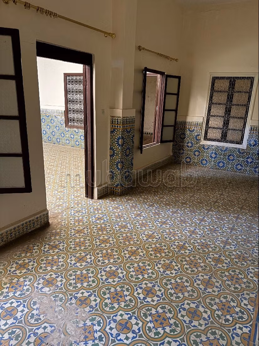 بيع منزل ب حي الزيتون. 7 قطع.