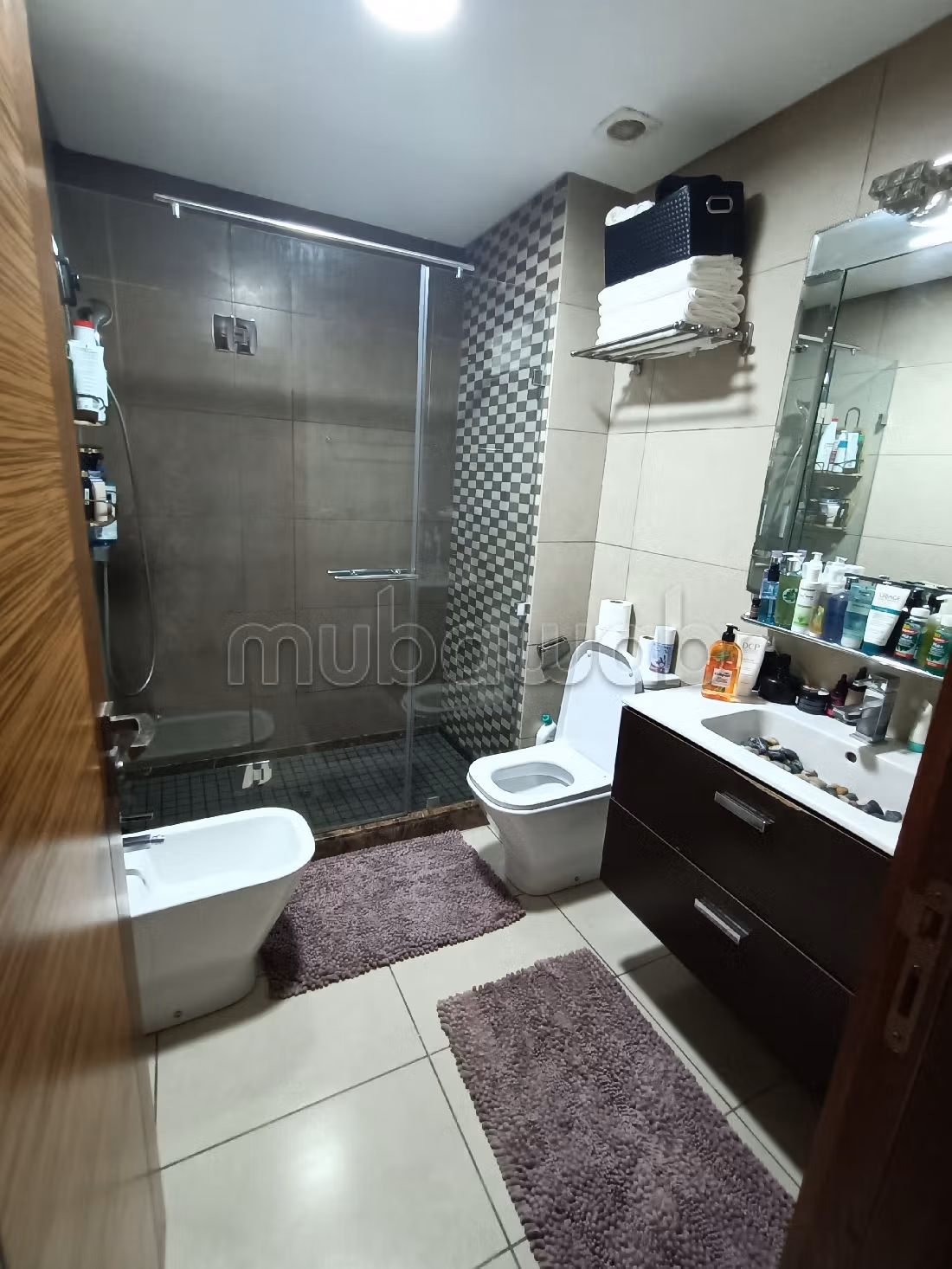 Appartamento da acquistare a Val Fleury. 4 locali spaziosi. Terrazzo e ascensore