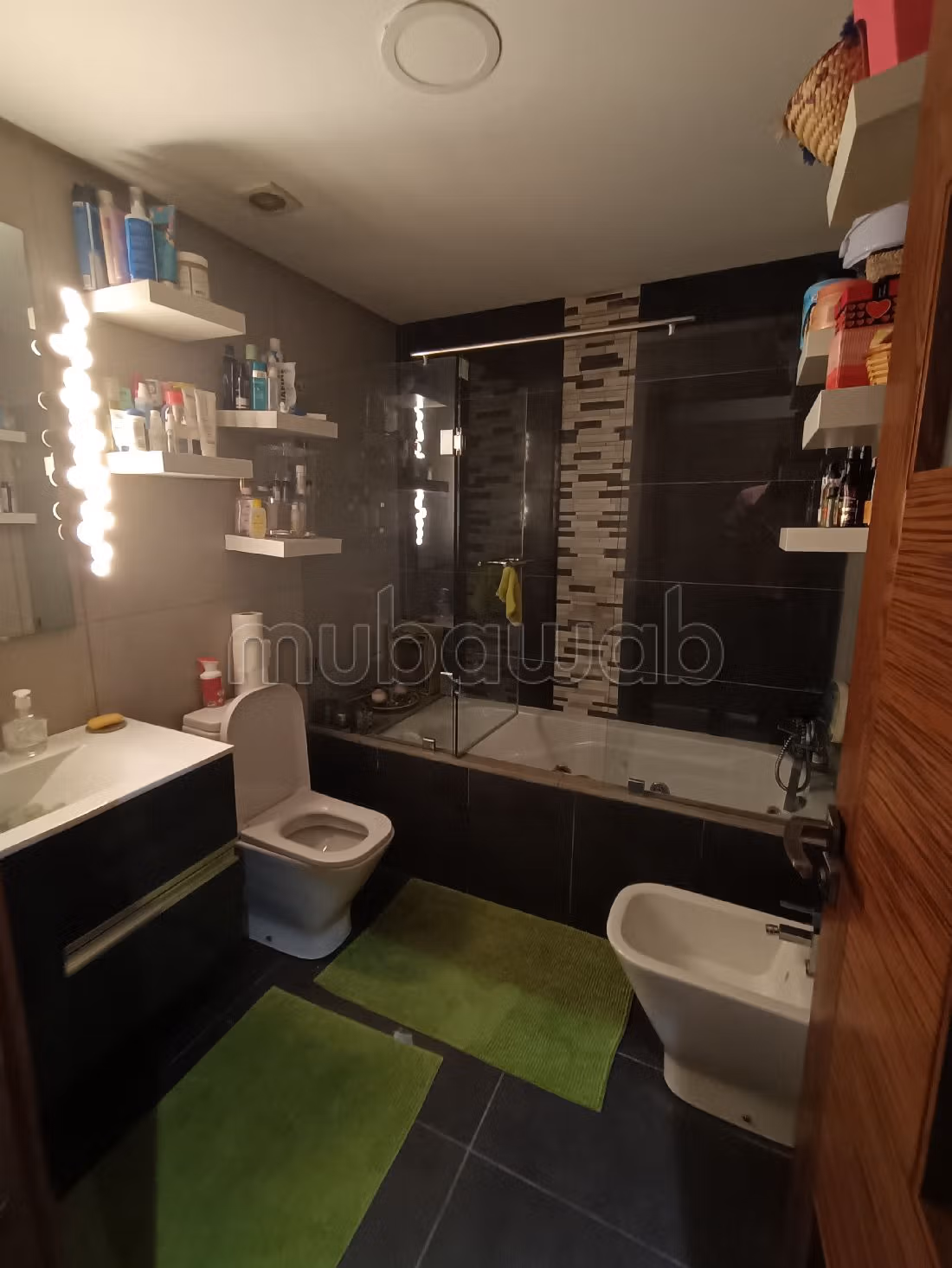 Appartamento da acquistare a Val Fleury. 4 locali spaziosi. Terrazzo e ascensore