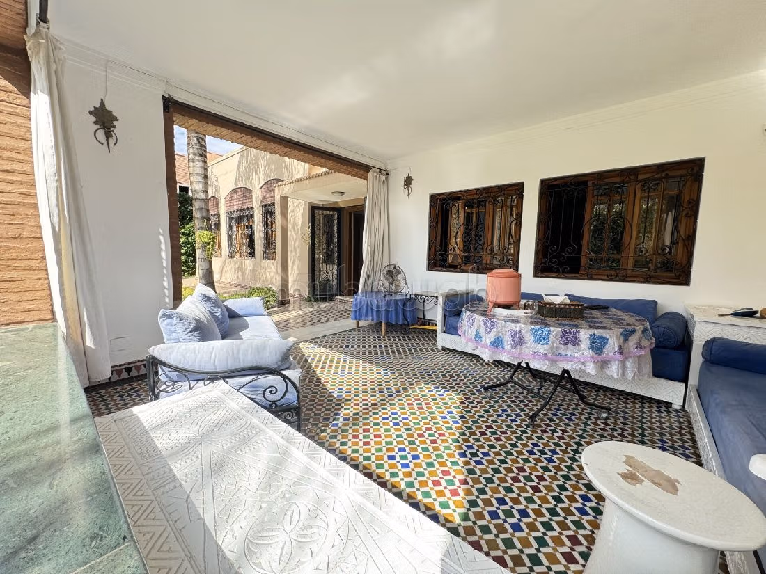 Vendita villa di lusso. Superficie 500 m². Giardino, terrazzo. 