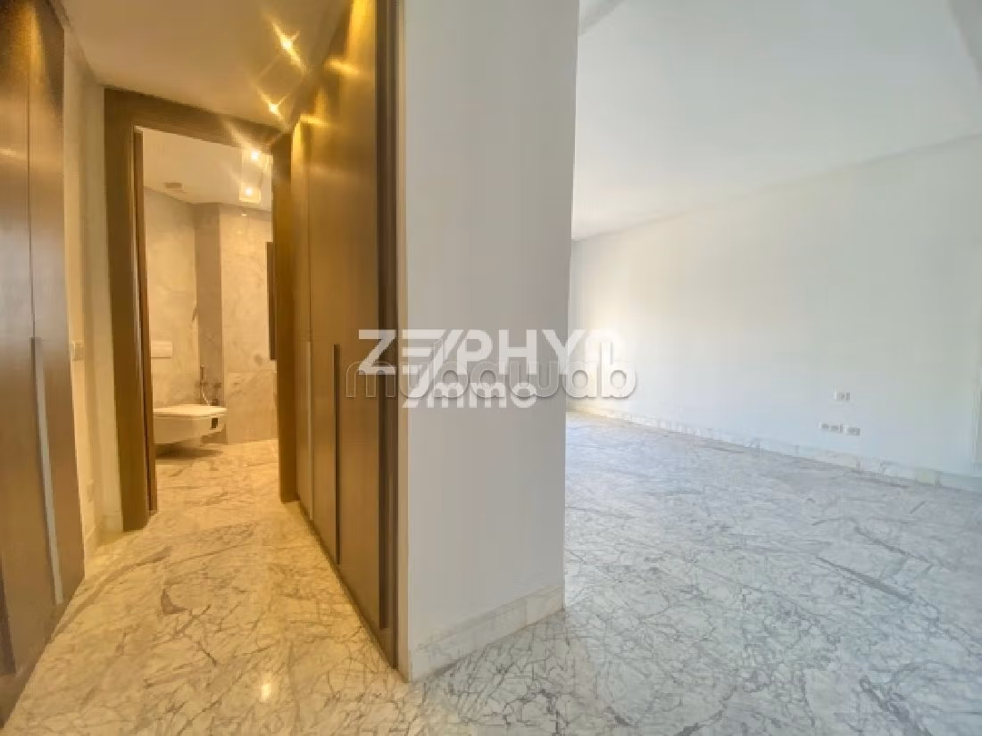 A vendre un appartement s3 aux berges du Lac 2