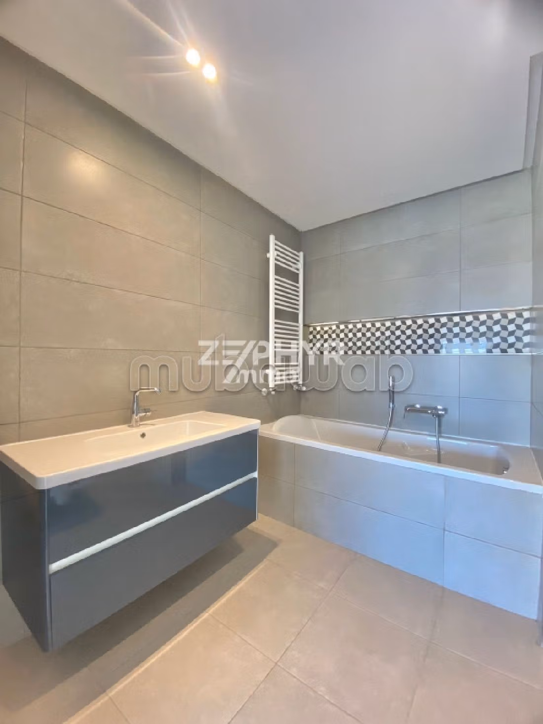 A vendre un appartement s3 aux berges du Lac 2