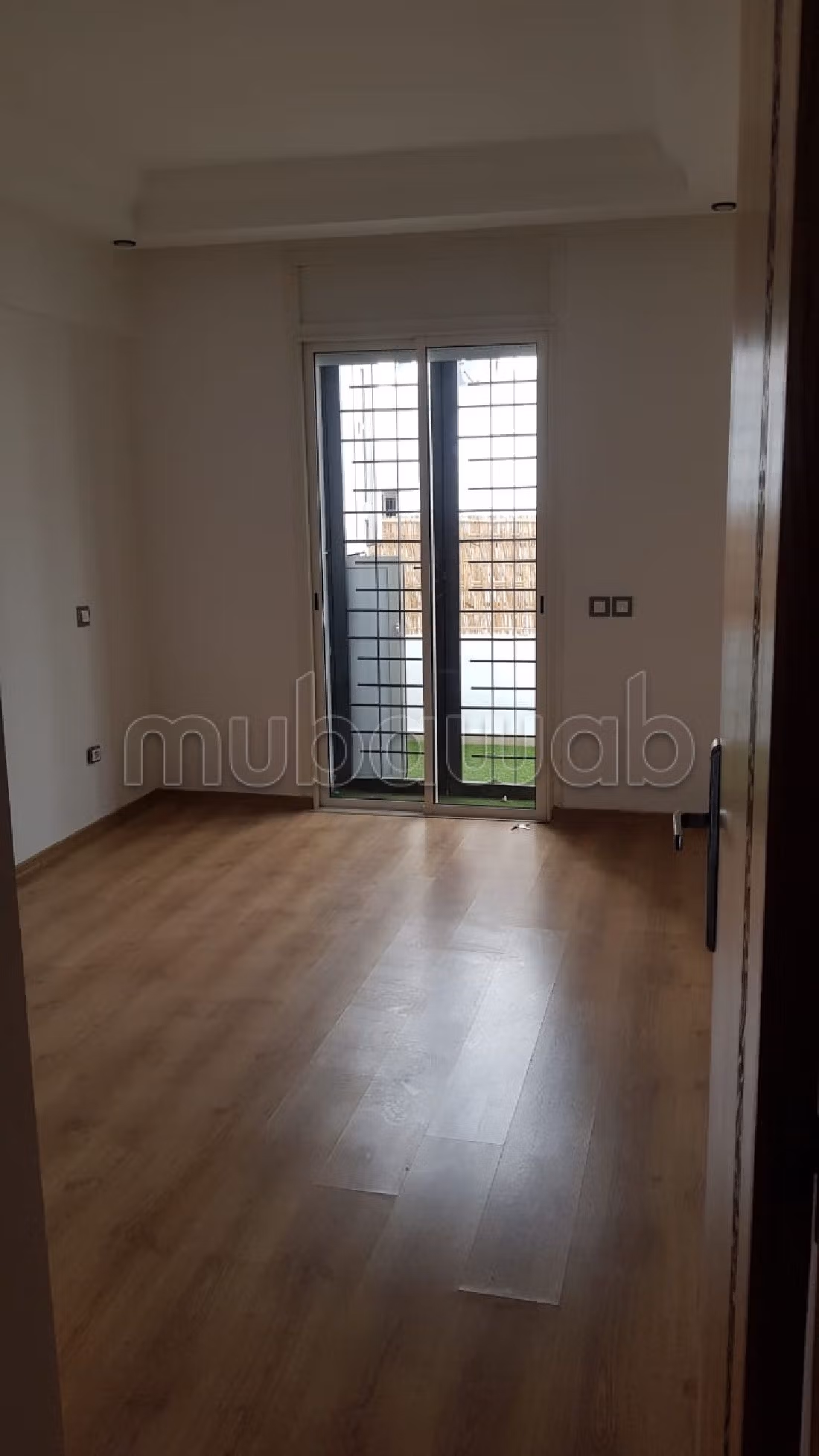 Sale of a lovely apartment in Kébibat. 3 rooms. Lift and terrace. 