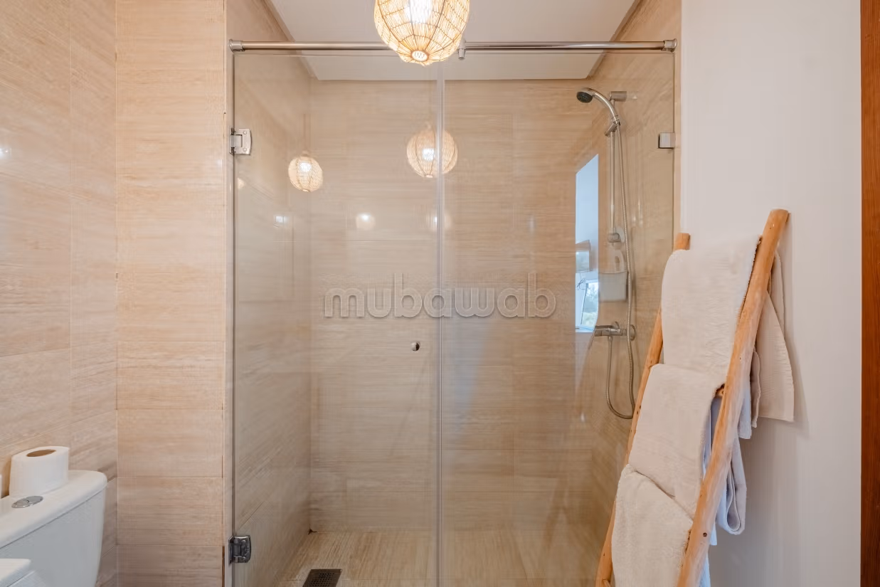 Huurappartementen beschikbaar in Boulevard Med 6.2 Kamers. Beveilingssysteem en traditionele woonkamer