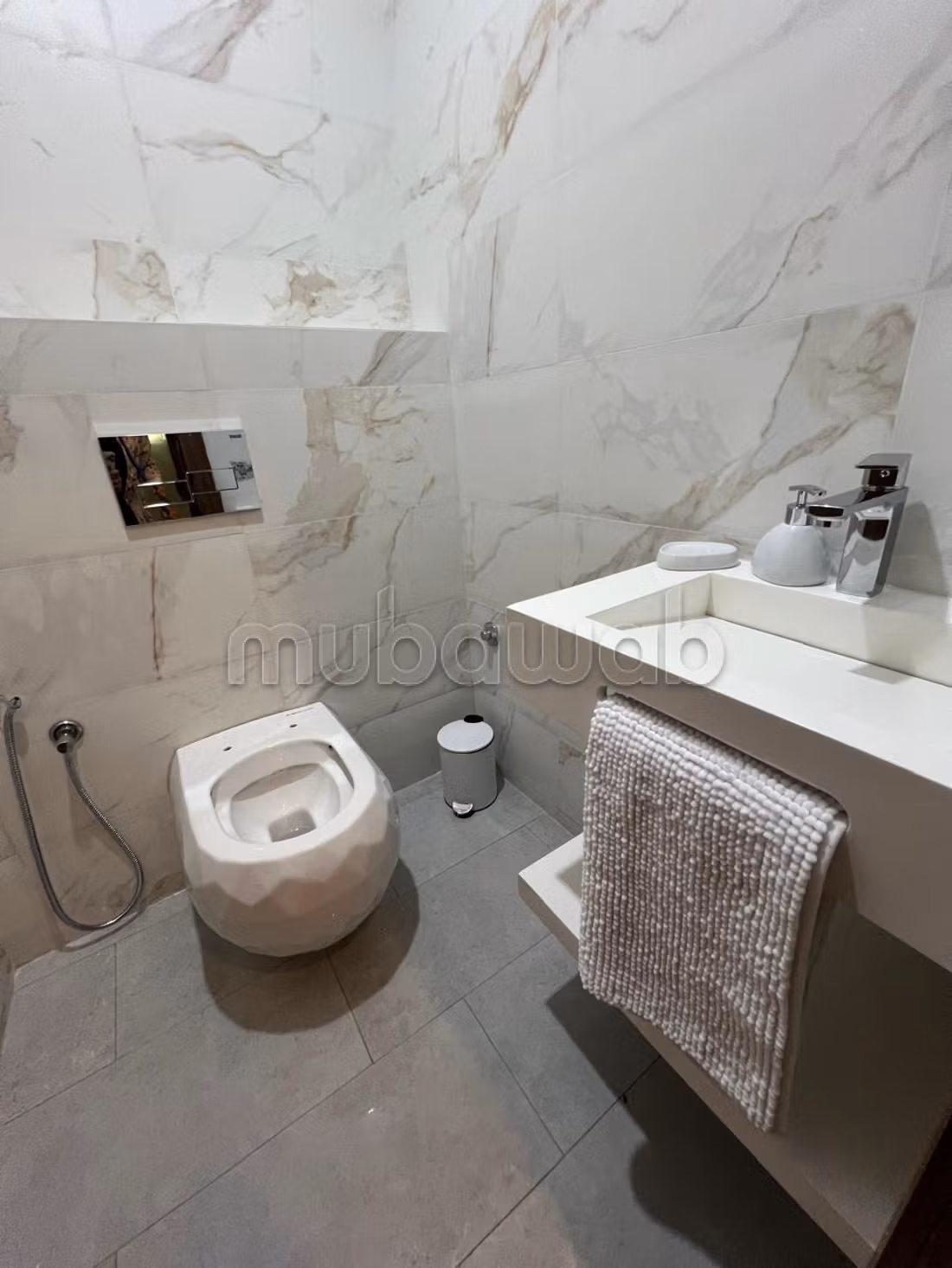 Bel appartement vide à mabella — 4