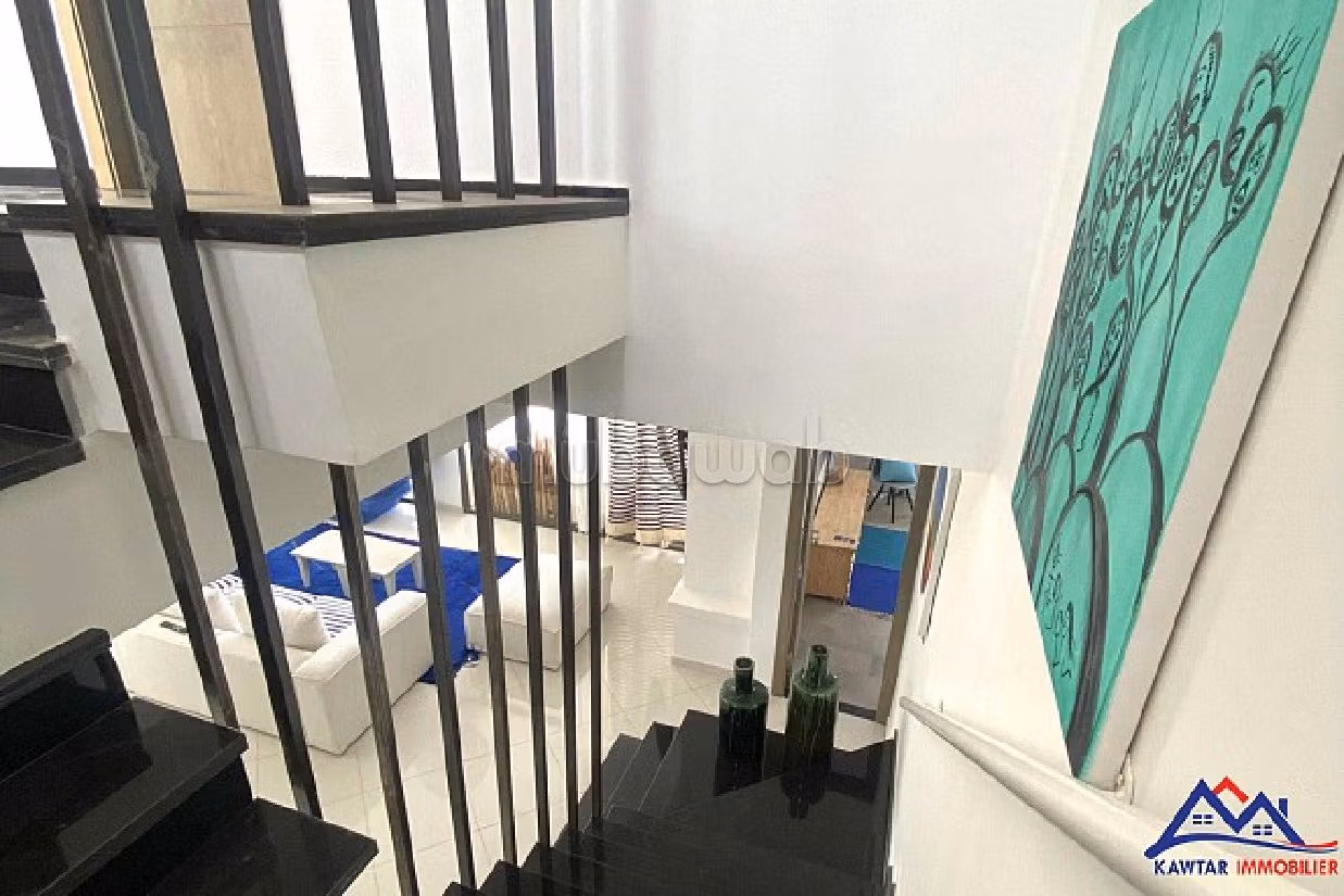 فيلا رائعة للبيع ب غزوى. المساحة الكلية 1500 م². بواب ومكيف الهواء