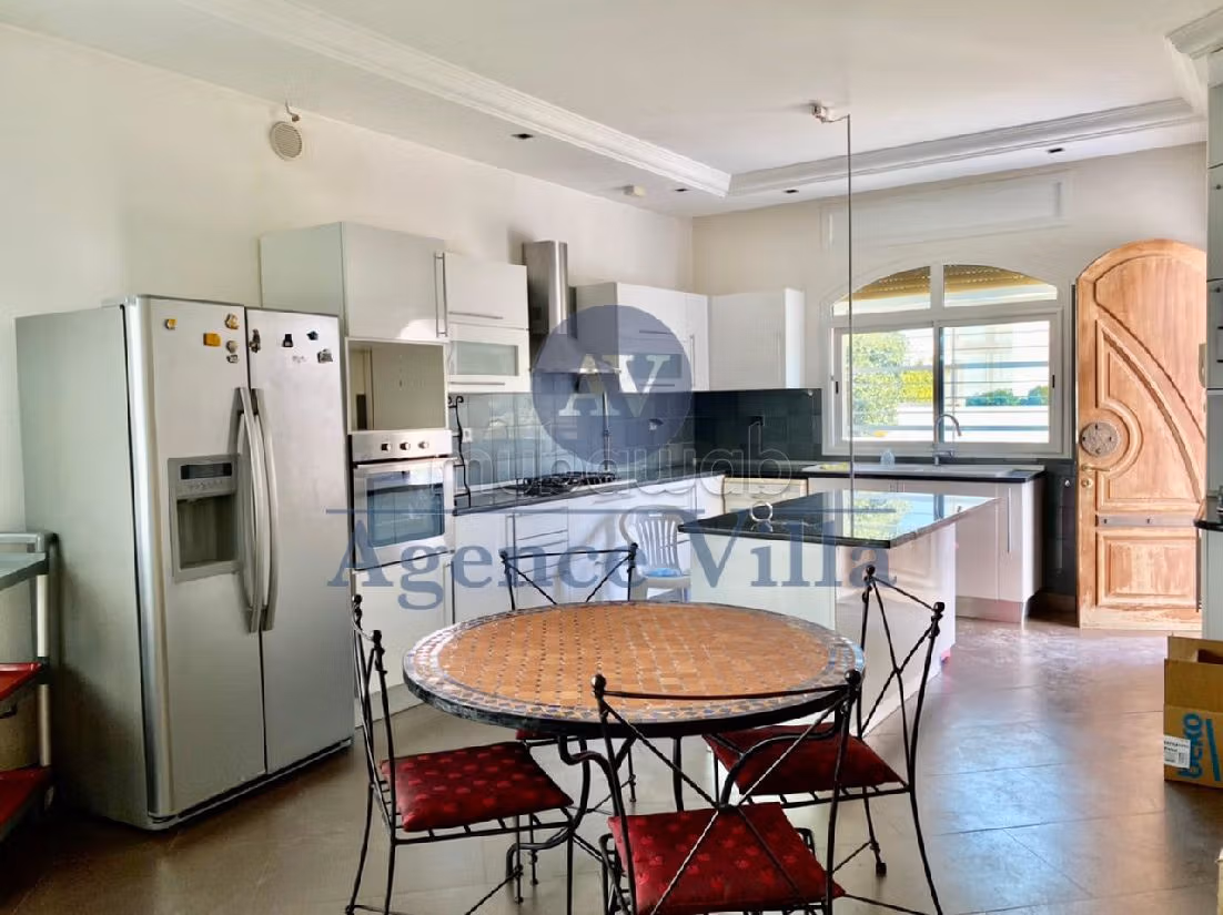 Villa s7 avec piscine à Gammarth