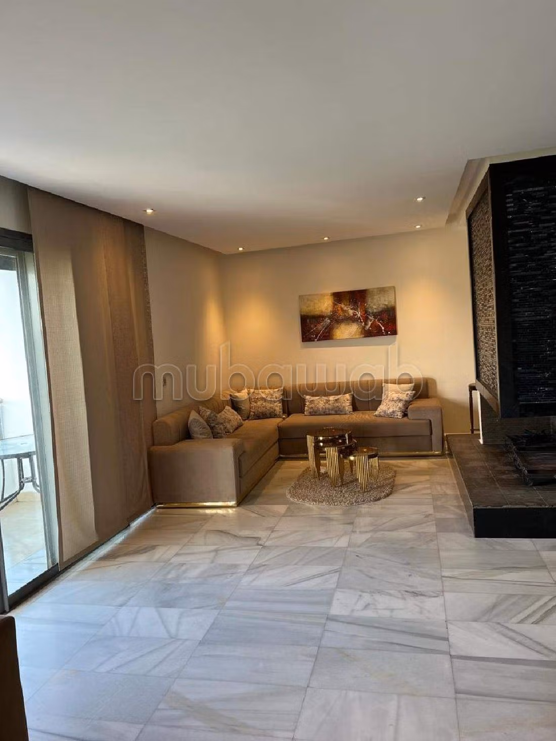 Superbe appartement meuble à louer à Bouskoura