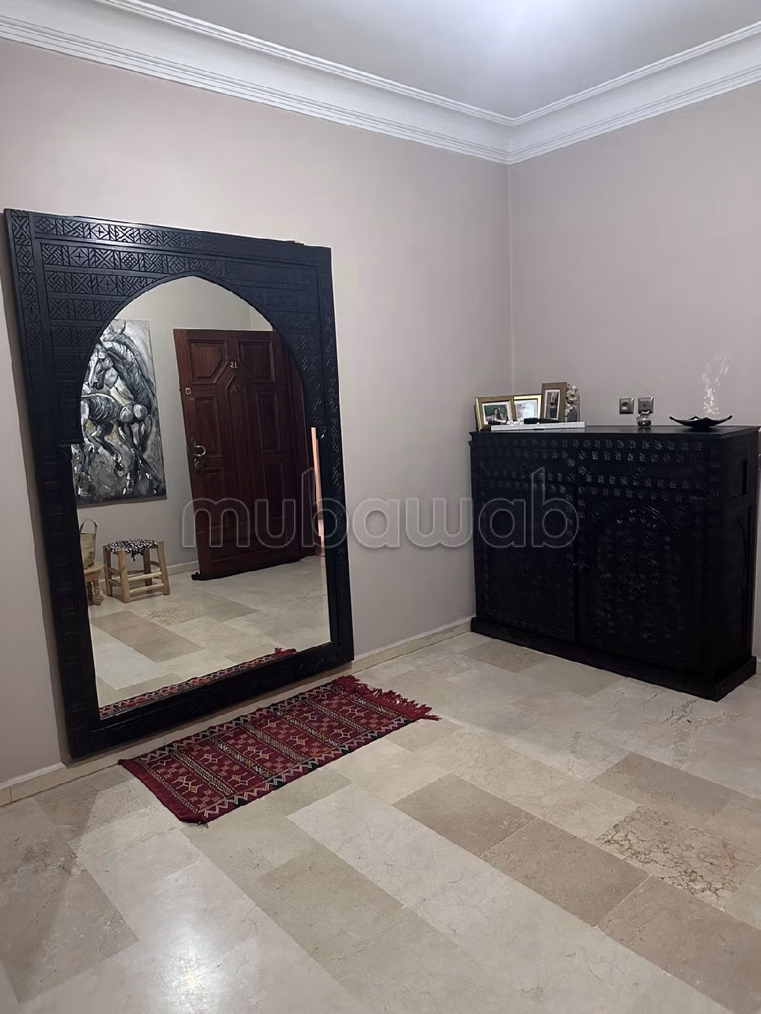 Apartment to purchase in Foncière. Large area 147 m². No Lift, Balcony. 