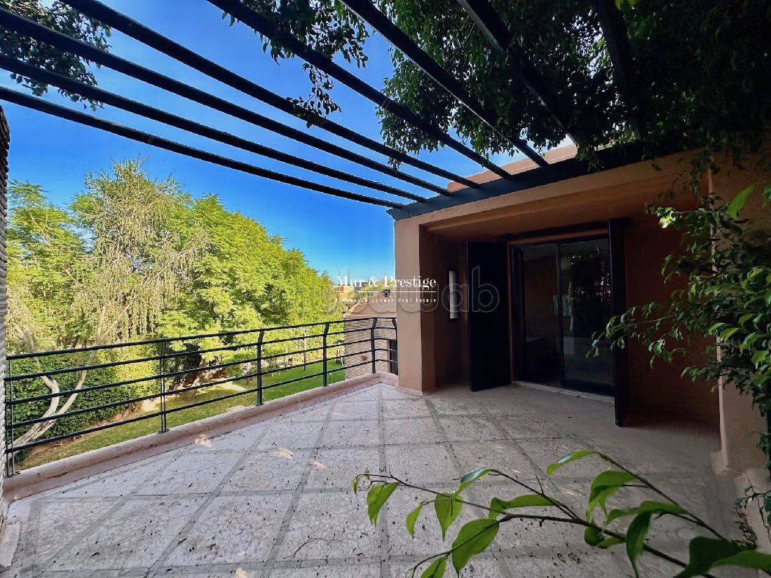 منزل ممتاز للبيع بأملكيس. 4 غرف جميلة. مكيف