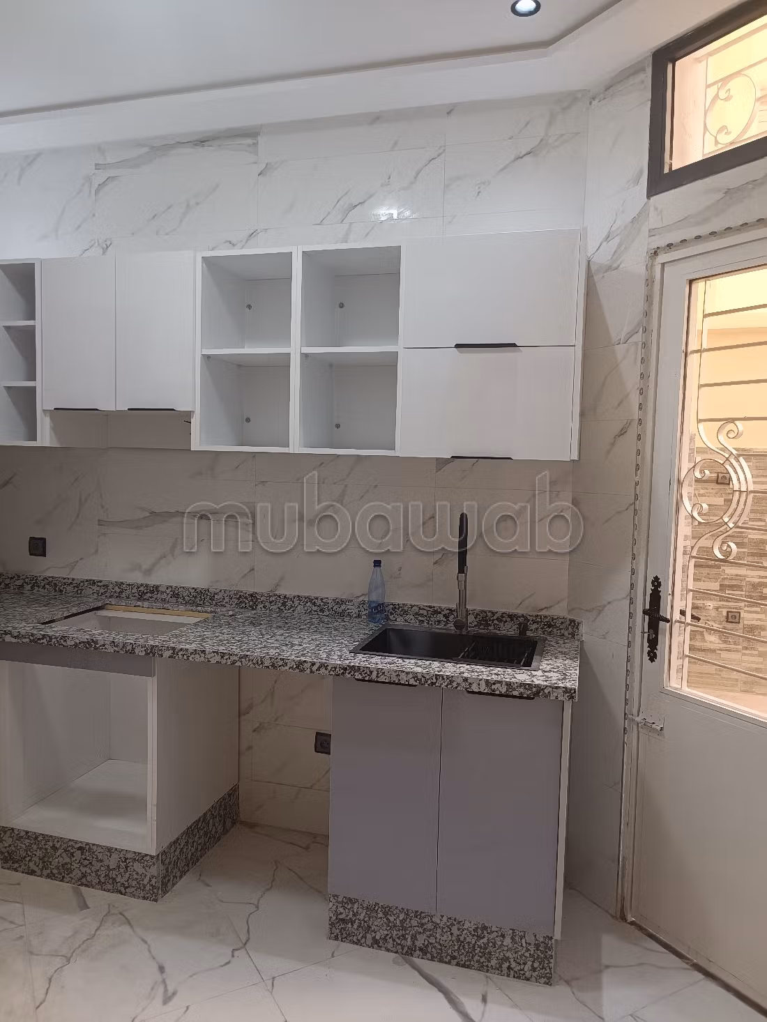 Appartementen kopen in Route ain Chkaf. Oppervlakte 93 m². 